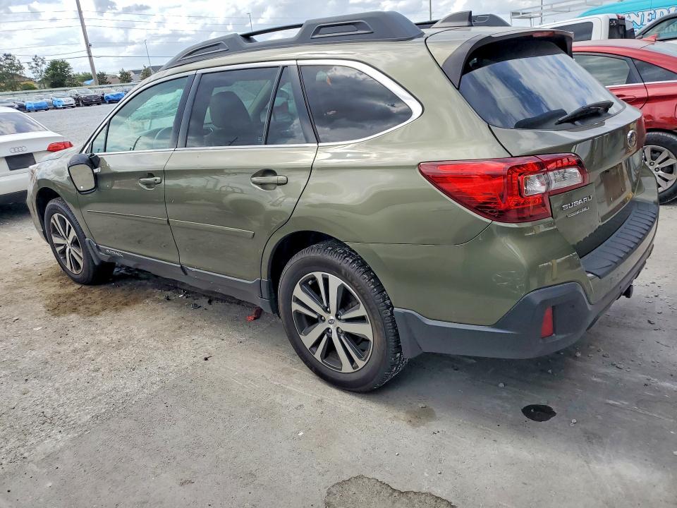 50717666 :رقم المزاد ، 4S4BSENC0J3303021 vin ، 2018 Subaru Outback مزاد بيع