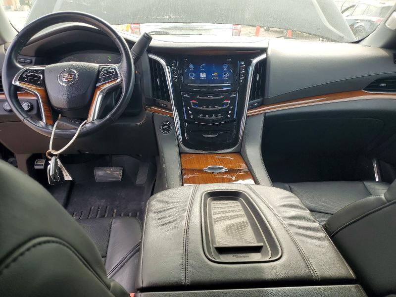 50617416 :رقم المزاد ، 1GYS4BKJ2FR246576 vin ، 2015 Cadillac Escalade مزاد بيع