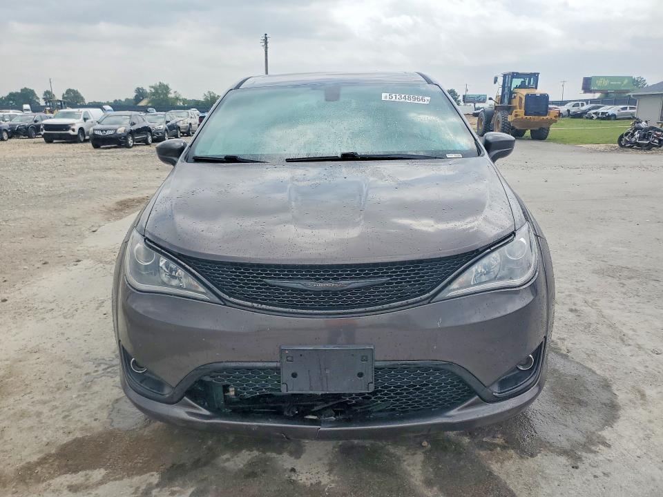 51348966 :رقم المزاد ، 2C4RC1FG7KR638716 vin ، 2019 Chrysler Pacifica مزاد بيع