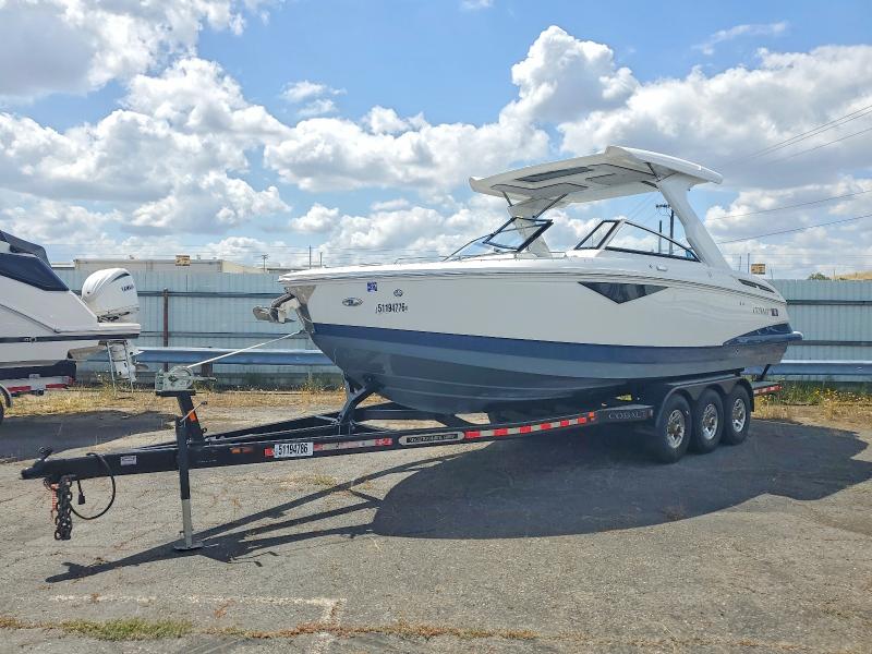 Auction sale of the 2022 Cobalt Boat, vin: FGEA9103F222, lot number: 51194776