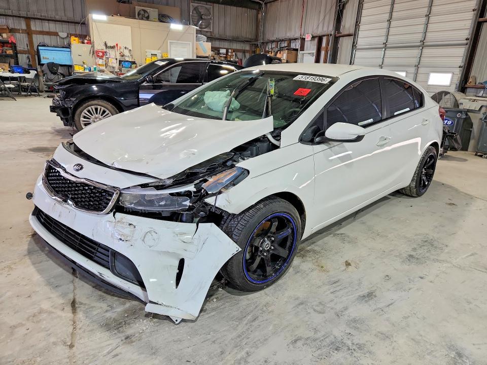 Auction sale of the 2017 Kia Forte, vin: 3KPFK4A71HE053896, lot number: 51819396