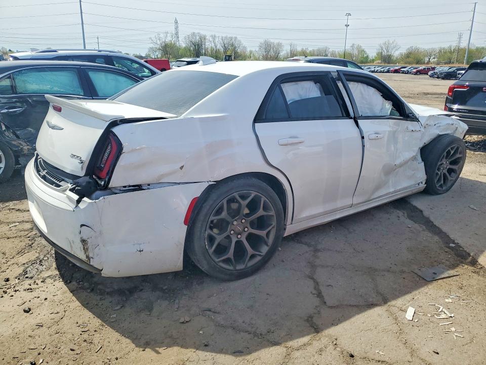 2016 Chrysler 300 მანქანა იყიდება აუქციონზე, vin: 2C3CCABG0GH269906, აუქციონის ნომერი: 50971546