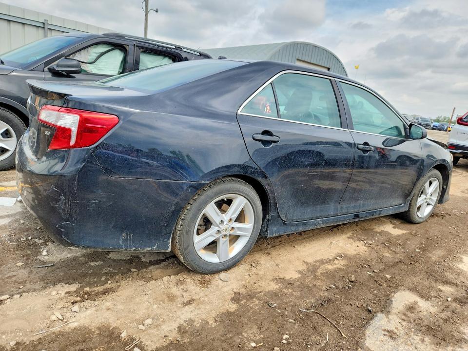 49034456 :رقم المزاد ، 4T1BF1FK5CU070530 vin ، 2012 Toyota Camry مزاد بيع