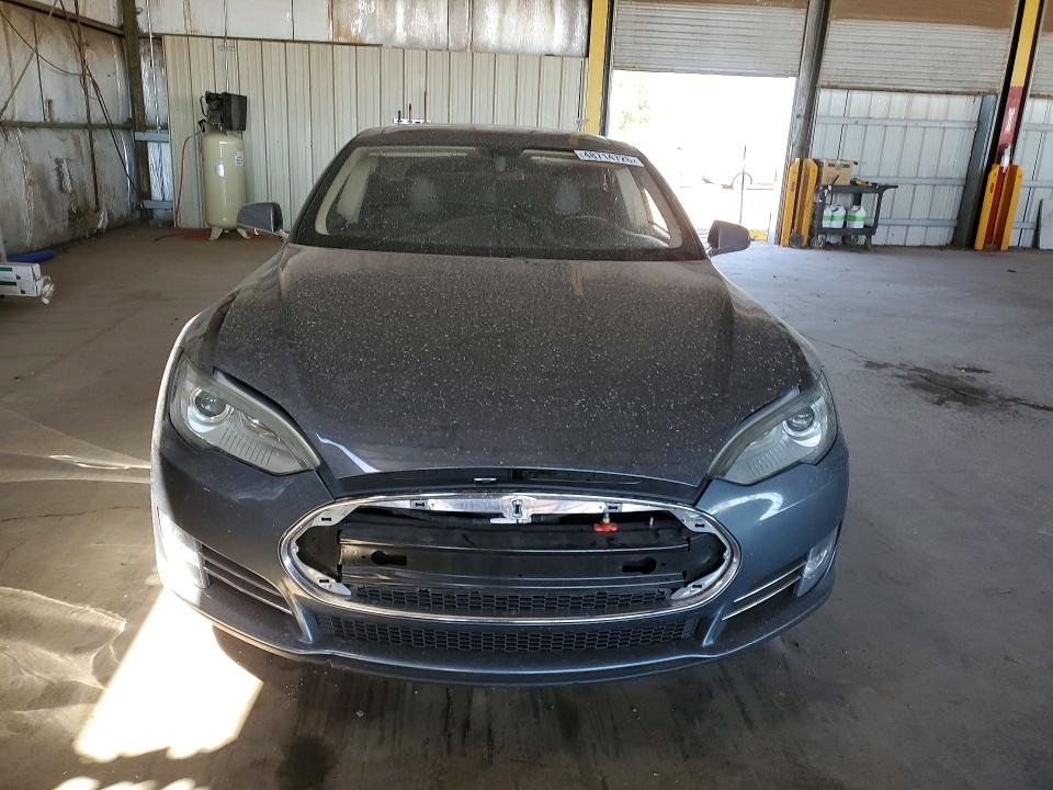 Продажа на аукционе авто 2013 Tesla Model S, vin: 5YJSA1CGXDFP09384, номер лота: 48714726