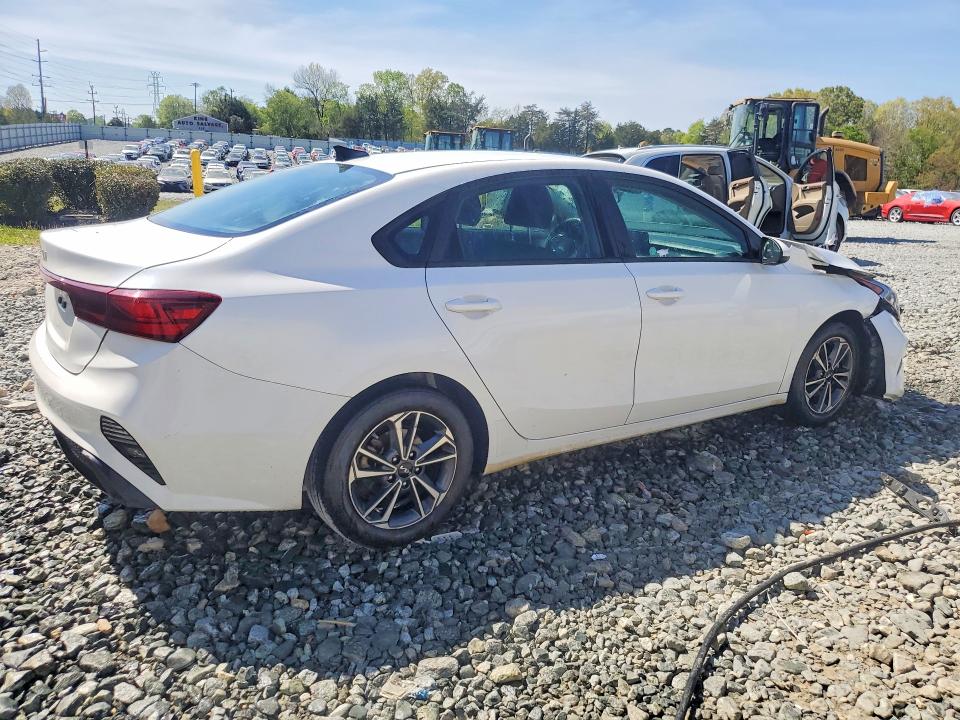2024 Kia Forte მანქანა იყიდება აუქციონზე, vin: 3KPF24AD0RE755117, აუქციონის ნომერი: 49660376