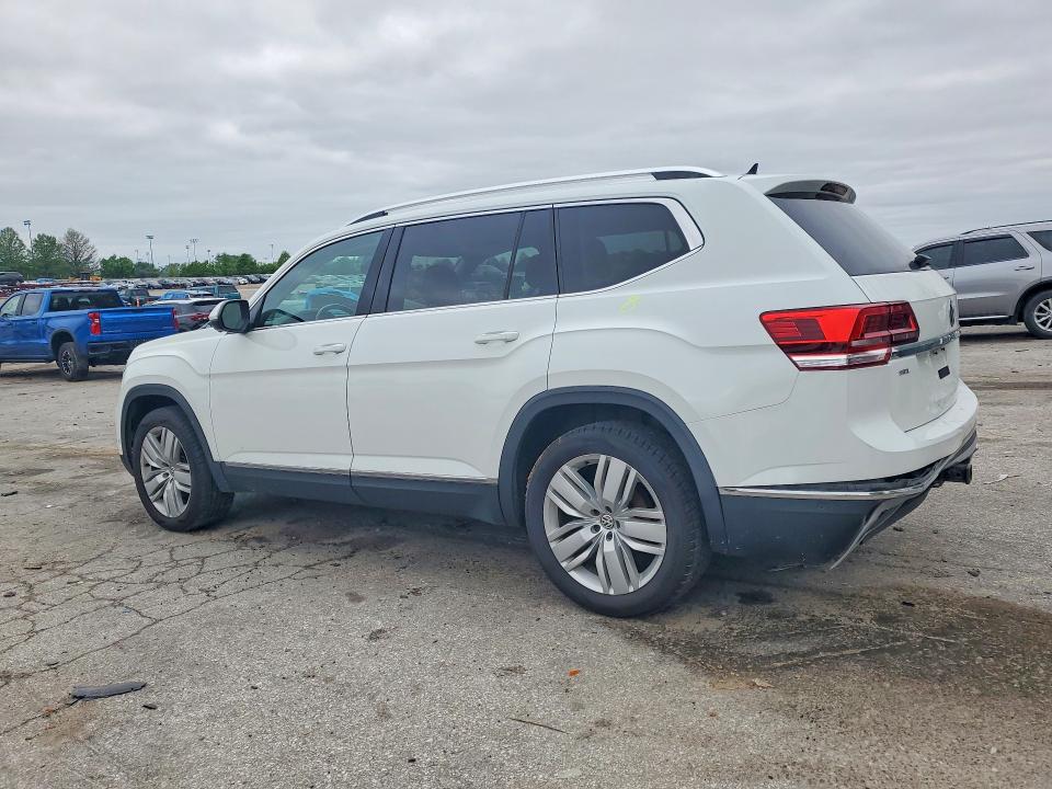 51278756 :رقم المزاد ، 1V2NR2CA3JC534863 vin ، 2018 Volkswagen Atlas مزاد بيع