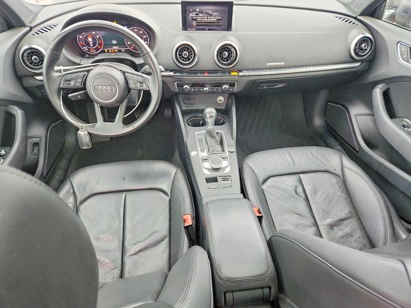 Продаж на аукціоні авто 2019 Audi A3, vin: WAUJEGFFXK1022446, номер лоту: 48330346