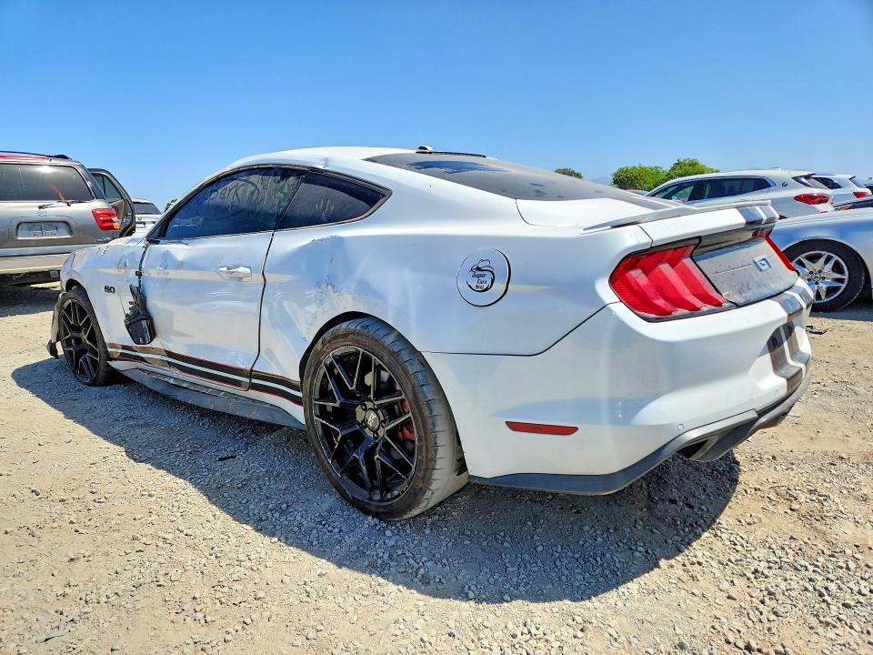 48770236 :رقم المزاد ، 1FA6P8CFXJ5136425 vin ، 2018 Ford Mustang مزاد بيع