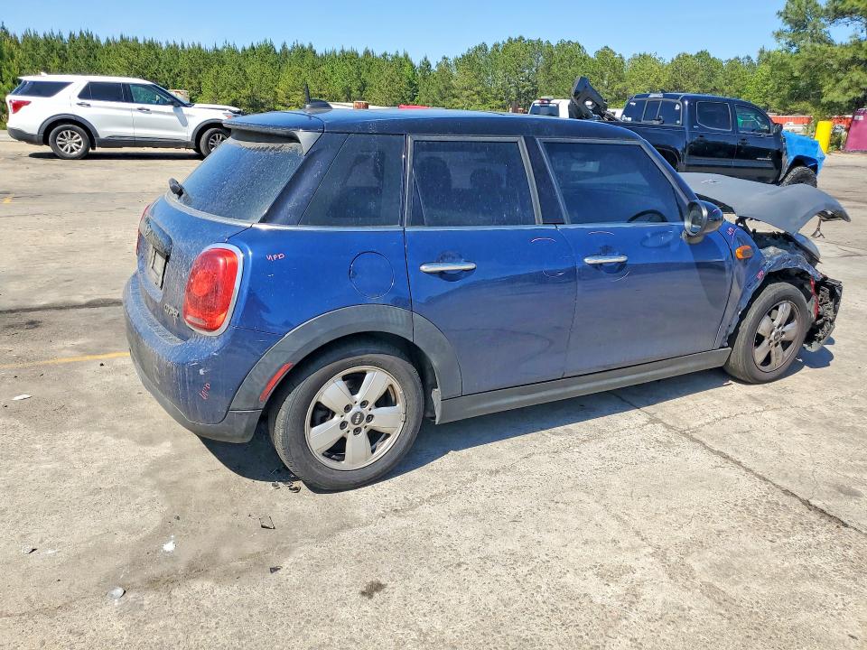 2016 Mini Cooper მანქანა იყიდება აუქციონზე, vin: WMWXU1C58G2D10119, აუქციონის ნომერი: 51008126