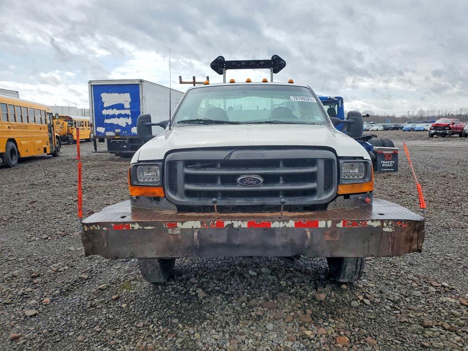 Продажа на аукционе авто 2000 Ford F450, vin: 1FDXF46F2YEE39663, номер лота: 78799325