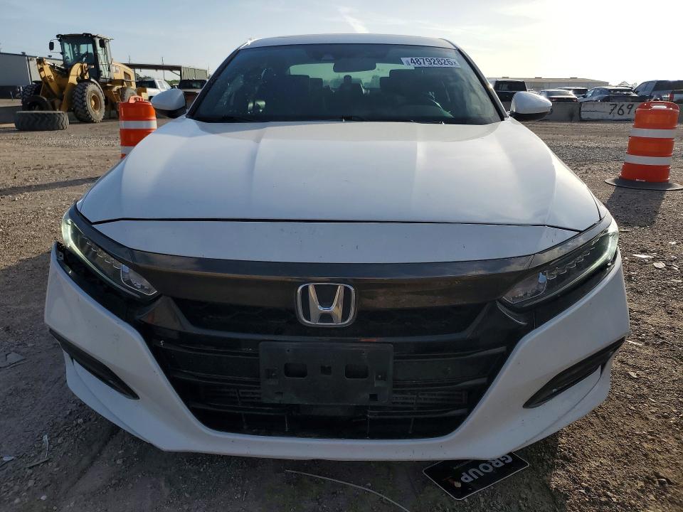 48792826 :رقم المزاد ، 1HGCV2F35LA003973 vin ، 2020 Honda Accord مزاد بيع