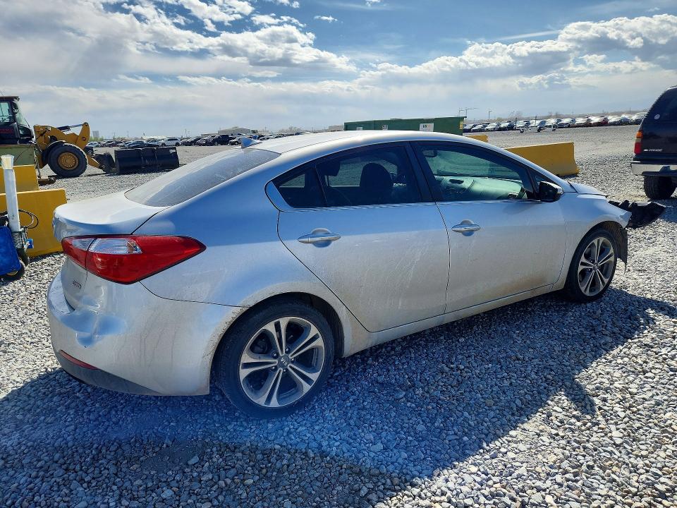 48713976 :رقم المزاد ، KNAFZ4A85G5614189 vin ، 2016 Kia Forte مزاد بيع