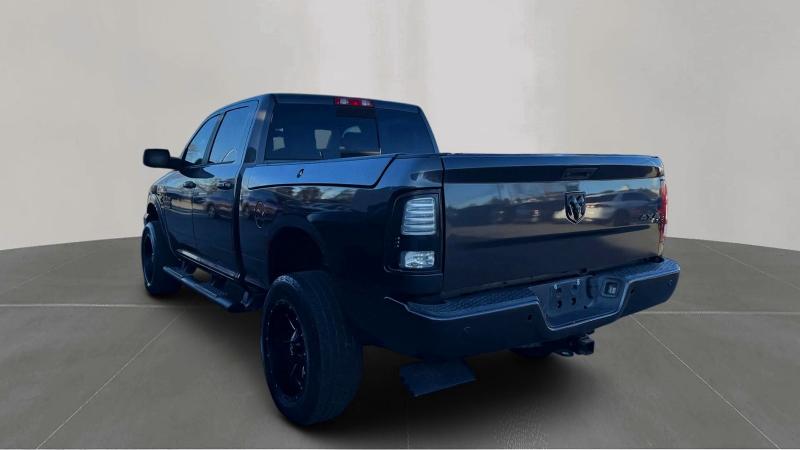 51712466 :رقم المزاد ، 3C6UR5FL6HG721170 vin ، 2017 Ram 2500 مزاد بيع