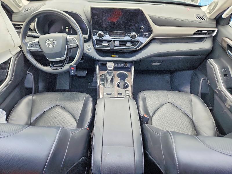 Продажа на аукционе авто 2023 Toyota Highlander Hybrid, vin: 5TDXBRCH5PS578035, номер лота: 49055766