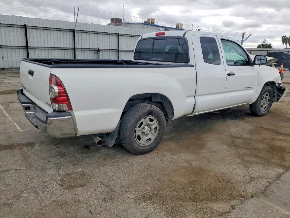2015 Toyota Tacoma მანქანა იყიდება აუქციონზე, vin: 5TFTX4CN7FX050918, აუქციონის ნომერი: 47663476