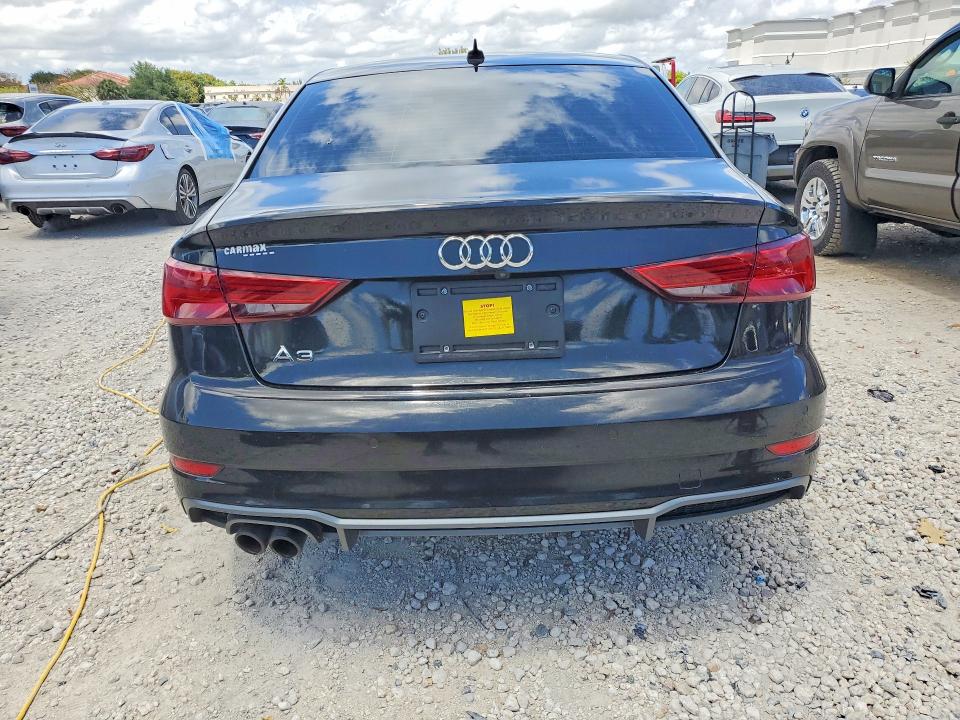 50243426 :رقم المزاد ، WAUGUGFF7KA075473 vin ، 2019 Audi A3 مزاد بيع