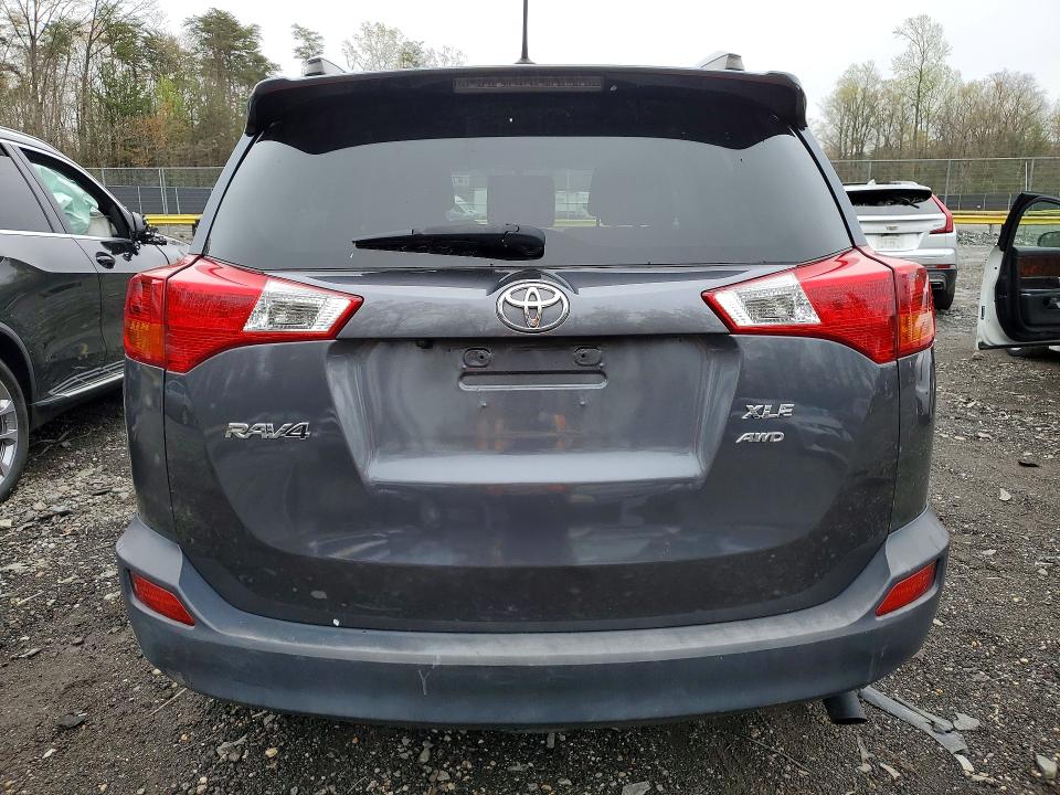 Продажа на аукционе авто 2015 Toyota Rav4, vin: JTMRFREV6FD117744, номер лота: 47664906