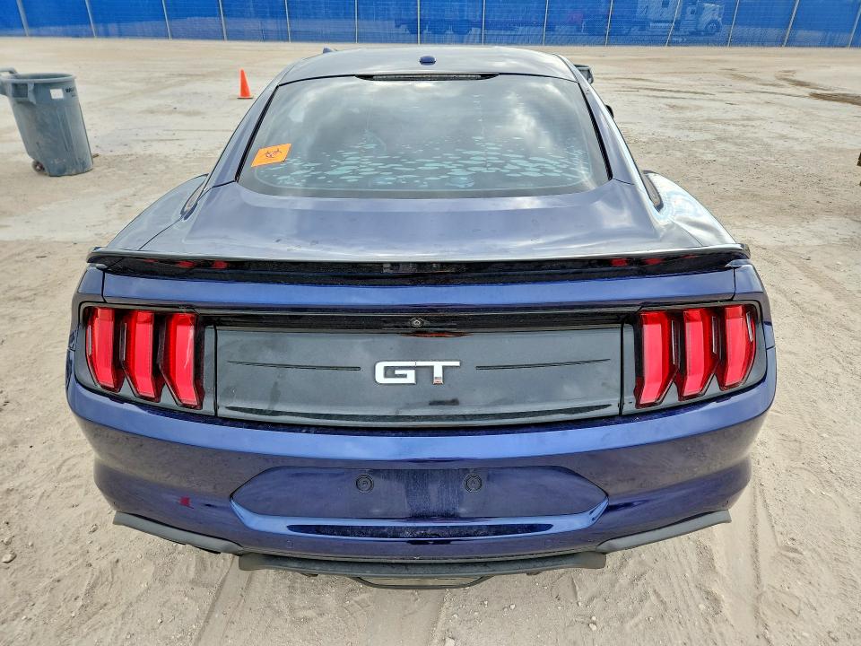 49611866 :رقم المزاد ، 1FA6P8CF3L5113944 vin ، 2020 Ford Mustang مزاد بيع
