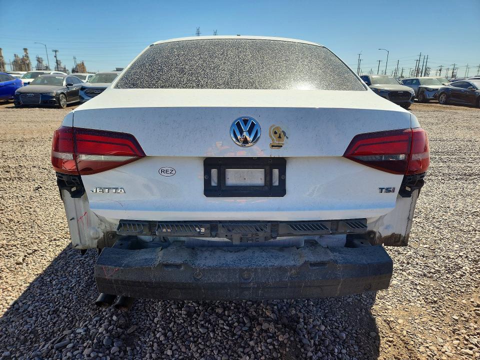 2017 Volkswagen Jetta მანქანა იყიდება აუქციონზე, vin: 3VW2B7AJ2HM273966, აუქციონის ნომერი: 49652516