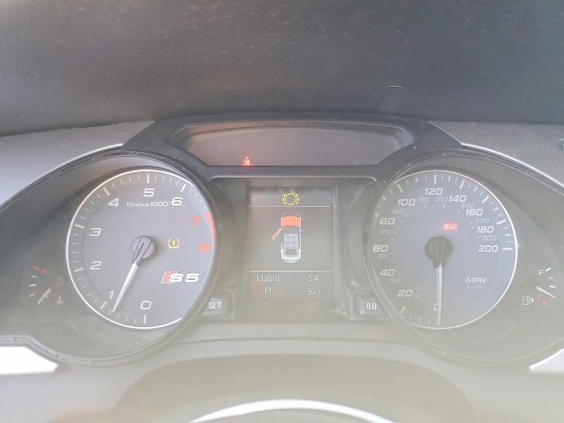 49707046 :رقم المزاد ، WAUCGAFHXBN014759 vin ، 2011 Audi S5 مزاد بيع