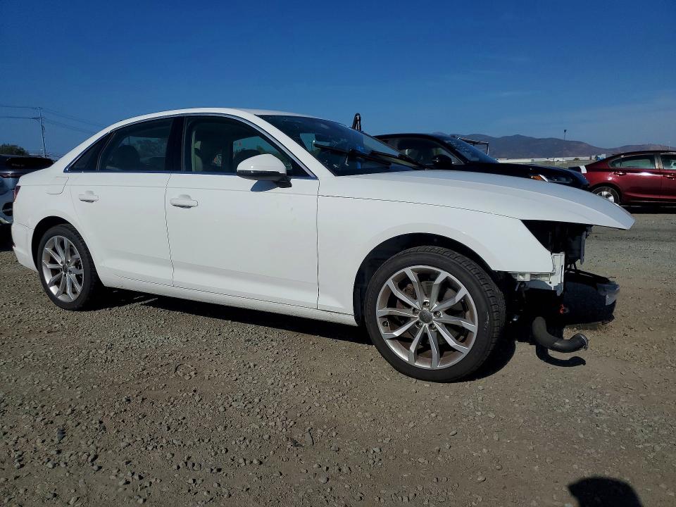 Продажа на аукционе авто 2019 Audi A4, vin: WAUGMAF47KN004763, номер лота: 51205306