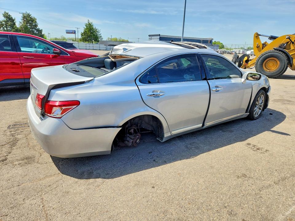 50568956 :رقم المزاد ، JTHBK1EG7B2459465 vin ، 2011 Lexus Es مزاد بيع