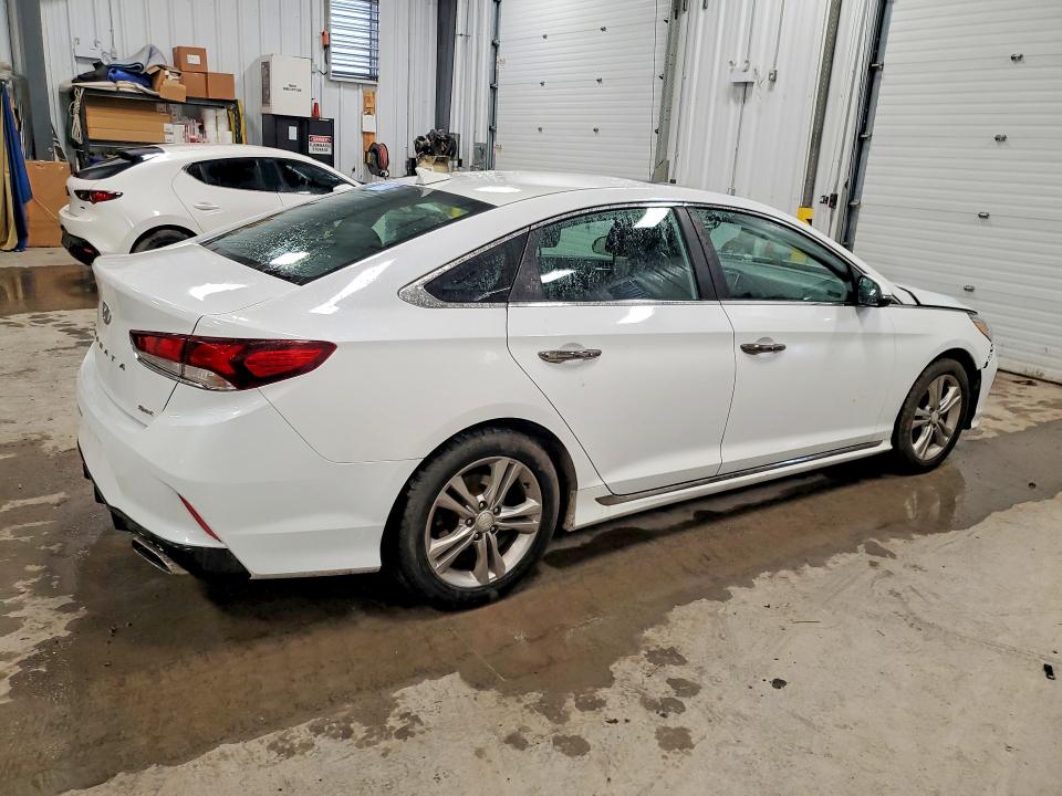 49586016 :رقم المزاد ، 5NPE34AF3JH684490 vin ، 2018 Hyundai Sonata مزاد بيع