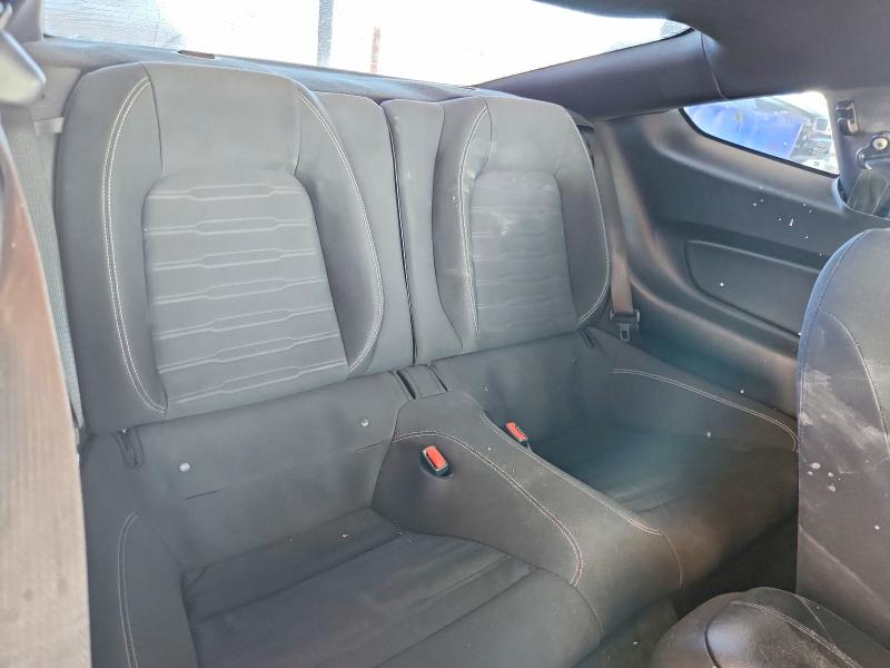 51771496 :رقم المزاد ، 1FA6P8TH6F5322858 vin ، 2015 Ford Mustang مزاد بيع