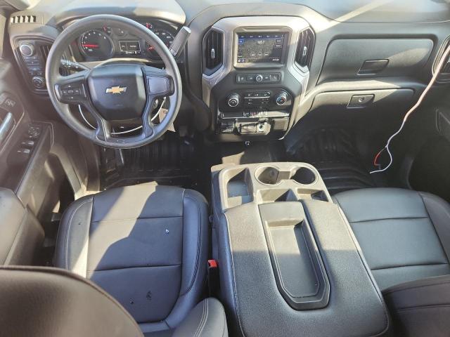 48590556 :رقم المزاد ، 1GC2YLE70MF299985 vin ، 2021 Chevrolet Silverado مزاد بيع