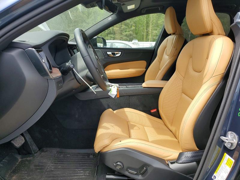 Продаж на аукціоні авто 2025 Volvo Xc60, vin: YV4H60RM2S1189607, номер лоту: 48697196