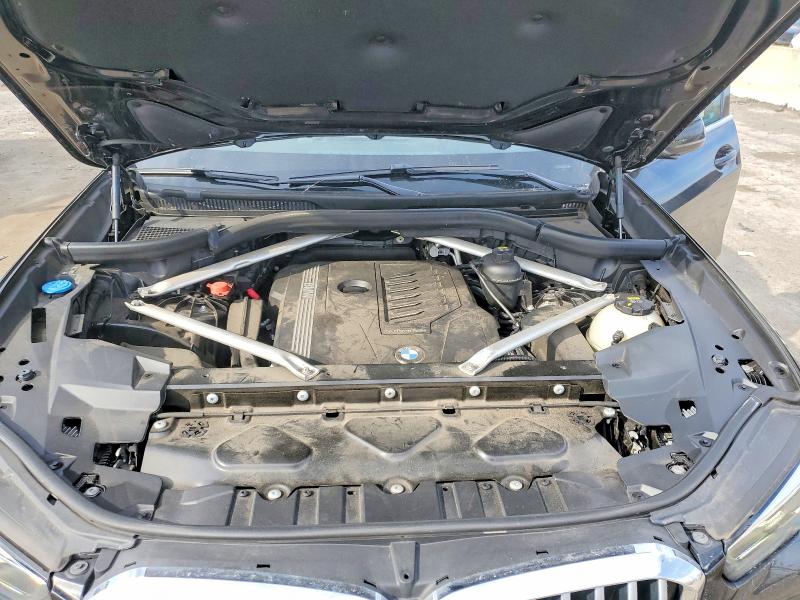 48454926 :رقم المزاد ، 5UXCR6C57KLL35057 vin ، 2019 Bmw X5 مزاد بيع