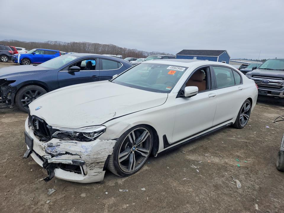 2016 Bmw 750 მანქანა იყიდება აუქციონზე, vin: WBA7F2C57GG419073, აუქციონის ნომერი: 49562946