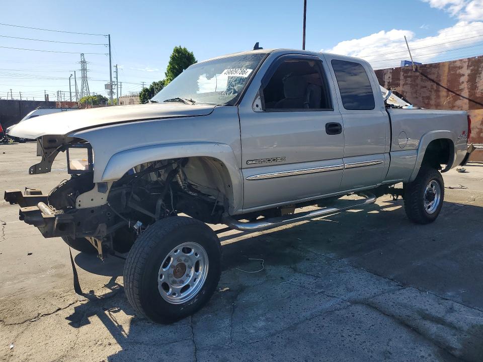 49809786 :رقم المزاد ، 1GTHK29U26E214319 vin ، 2006 Gmc Sierra مزاد بيع
