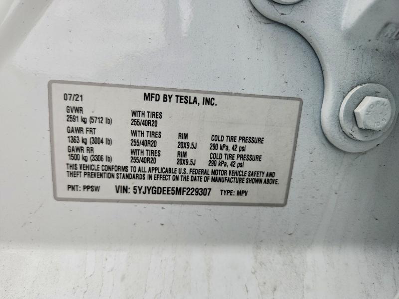 49137226 :رقم المزاد ، 5YJYGDEE5MF229307 vin ، 2021 Tesla Model Y مزاد بيع