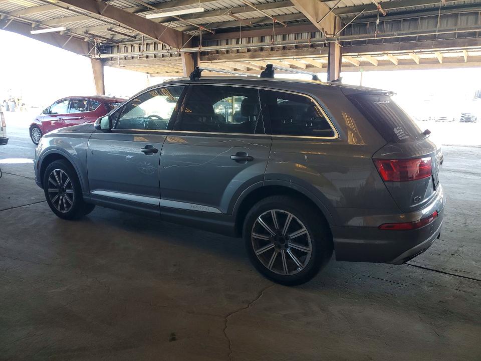 Продажа на аукционе авто 2017 Audi Q7, vin: WA1LAAF78HD035503, номер лота: 48808546