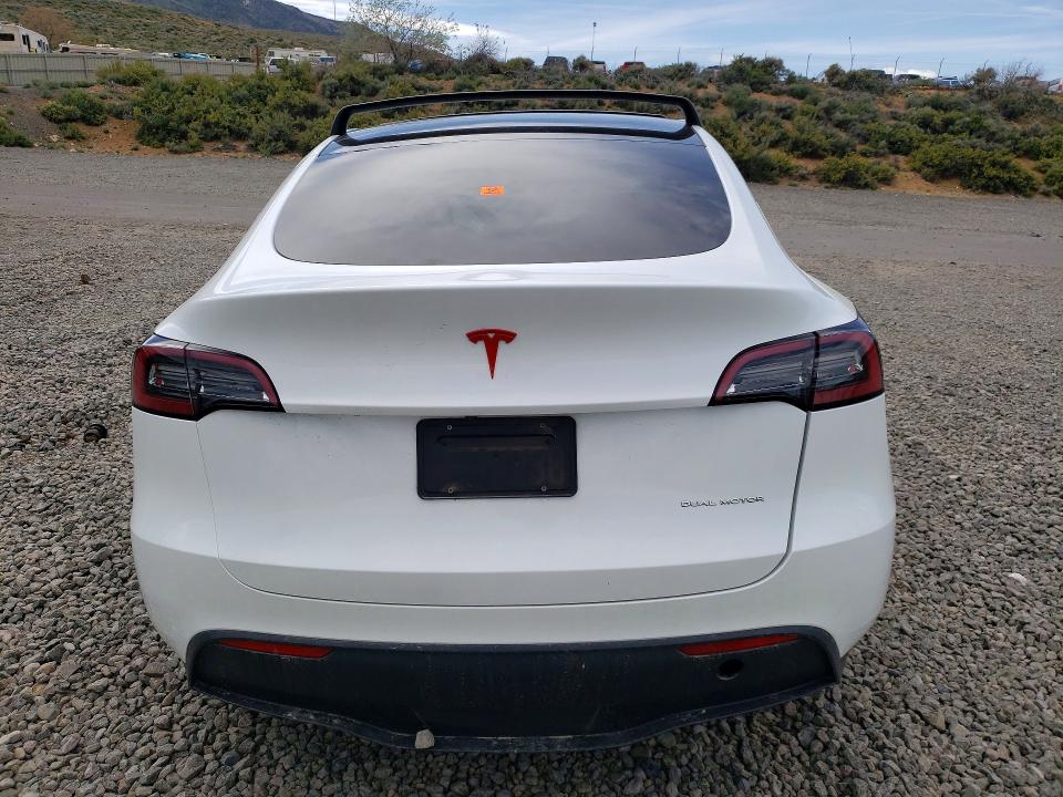 49959426 :رقم المزاد ، 7SAYGDEE6PF711792 vin ، 2023 Tesla Model Y مزاد بيع