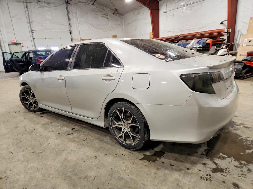 Продаж на аукціоні авто 2014 Toyota Camry, vin: 4T1BF1FK9EU739580, номер лоту: 49052916
