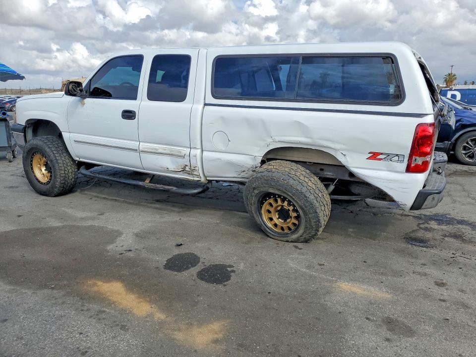 Продажа на аукционе авто 2003 Chevrolet Silverado, vin: 1GCEK19T93E347501, номер лота: 49051006