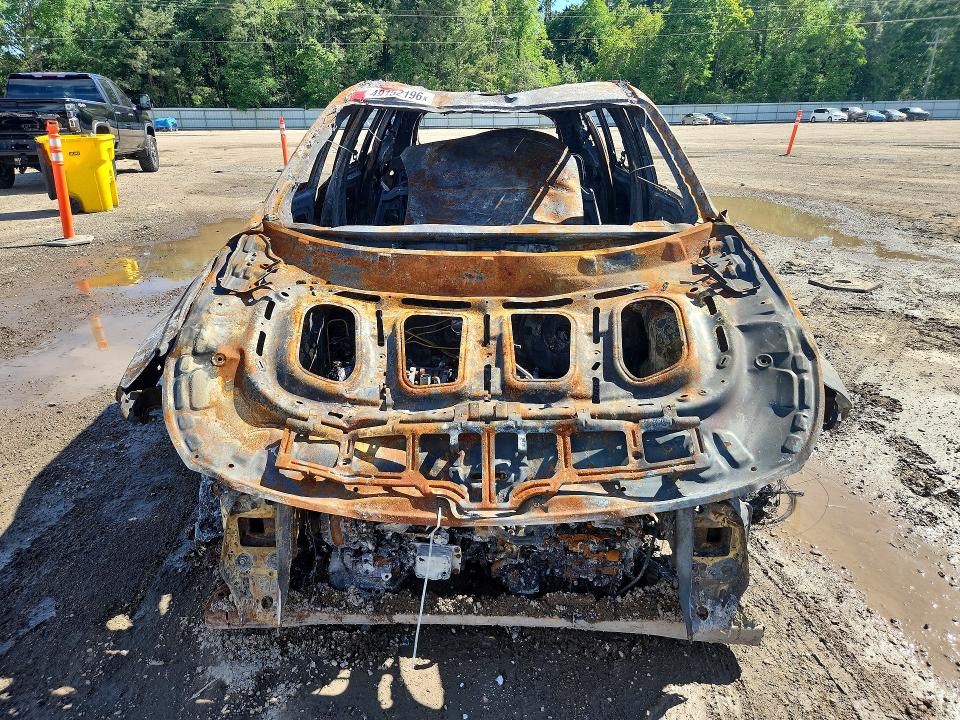 2023 Hyundai Santa Fe მანქანა იყიდება აუქციონზე, vin: 5NMS24AJ3PH564284, აუქციონის ნომერი: 49152196
