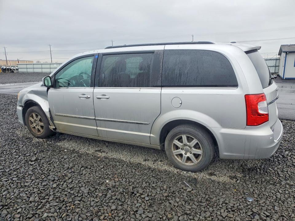 48523146 :رقم المزاد ، 2A4RR5DG4BR687598 vin ، 2011 Chrysler Town & Country مزاد بيع