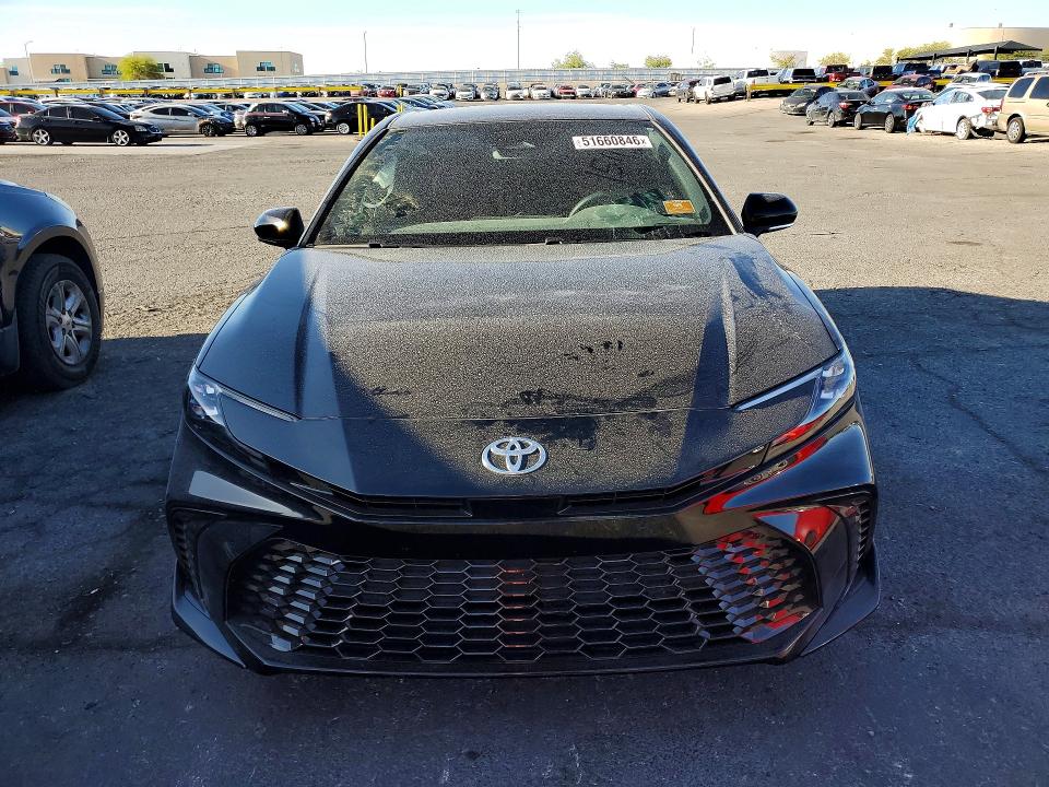 51660846 :رقم المزاد ، 4T1DBADK6SU526296 vin ، 2025 Toyota Camry مزاد بيع