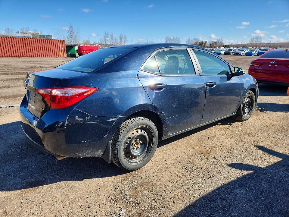 50123116 :رقم المزاد ، 2T1BURHE4JC122434 vin ، 2018 Toyota Corolla مزاد بيع
