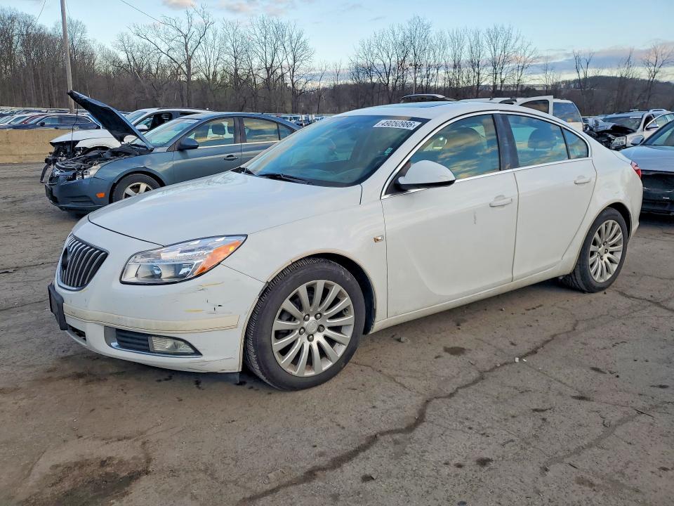 49050986 :رقم المزاد ، 2G4GP5EC9B9174020 vin ، 2011 Buick Regal مزاد بيع