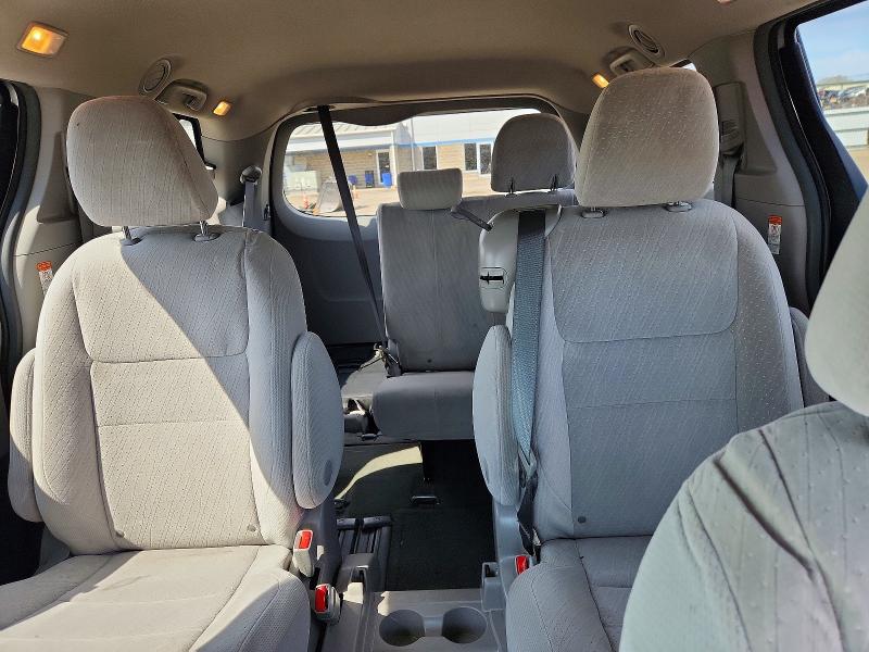 2015 Toyota Sienna მანქანა იყიდება აუქციონზე, vin: 5TDKK3DC3FS687361, აუქციონის ნომერი: 49920396