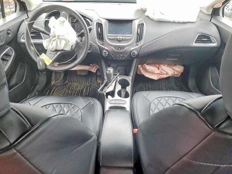 48424826 :رقم المزاد ، 1G1BE5SM1J7241283 vin ، 2018 Chevrolet Cruze مزاد بيع