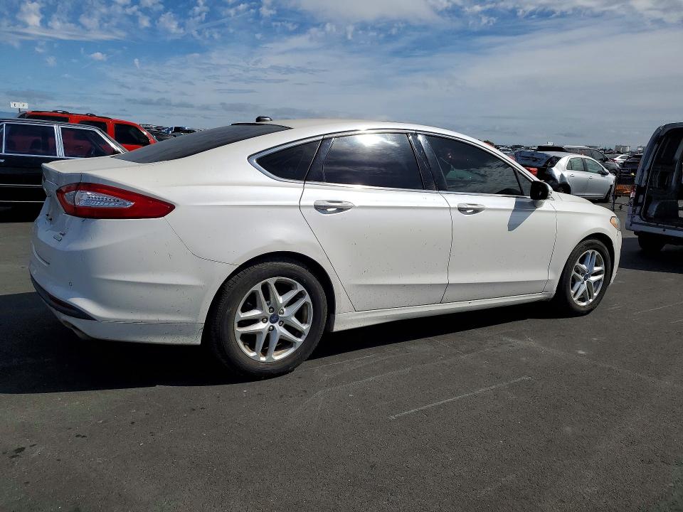 2013 Ford Fusion მანქანა იყიდება აუქციონზე, vin: 3FA6P0HR4DR325612, აუქციონის ნომერი: 49473316