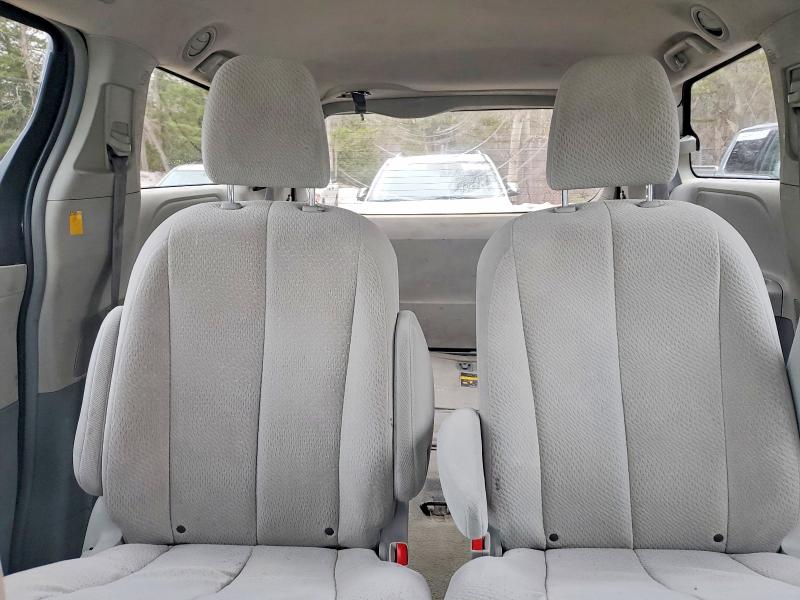 48579206 :رقم المزاد ، 5TDKA3DC6DS017125 vin ، 2013 Toyota Truck/van Sienna Le مزاد بيع