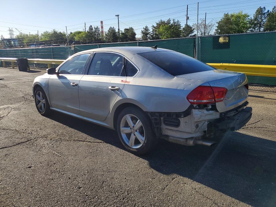 Продажа на аукционе авто 2013 Volkswagen Passat, vin: 1VWBH7A34DC003410, номер лота: 51012656