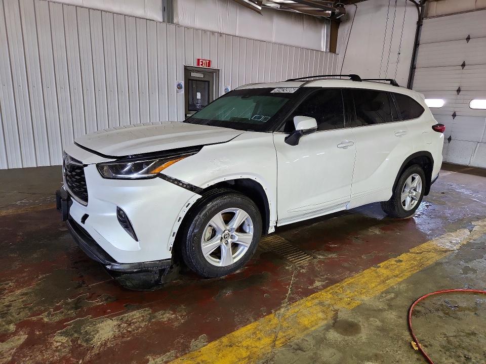 Aukcja sprzedaży 2022 Toyota Highlander, vin: 5TDFZRBH0NS200808, numer aukcji: 49424906