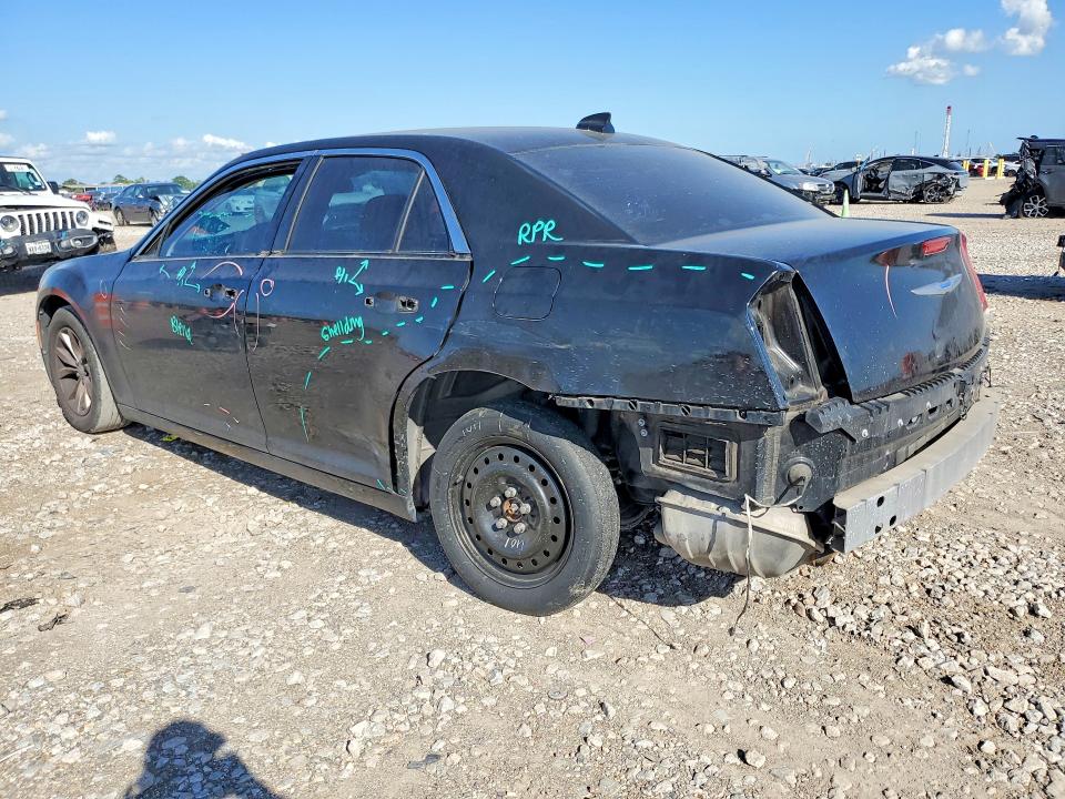 49124636 :رقم المزاد ، 2C3CCAAG1JH308365 vin ، 2018 Chrysler 300 مزاد بيع